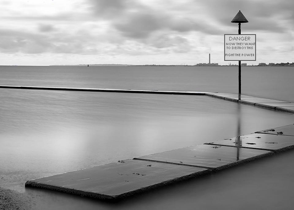 Press for Canvey Concrete Barge Site